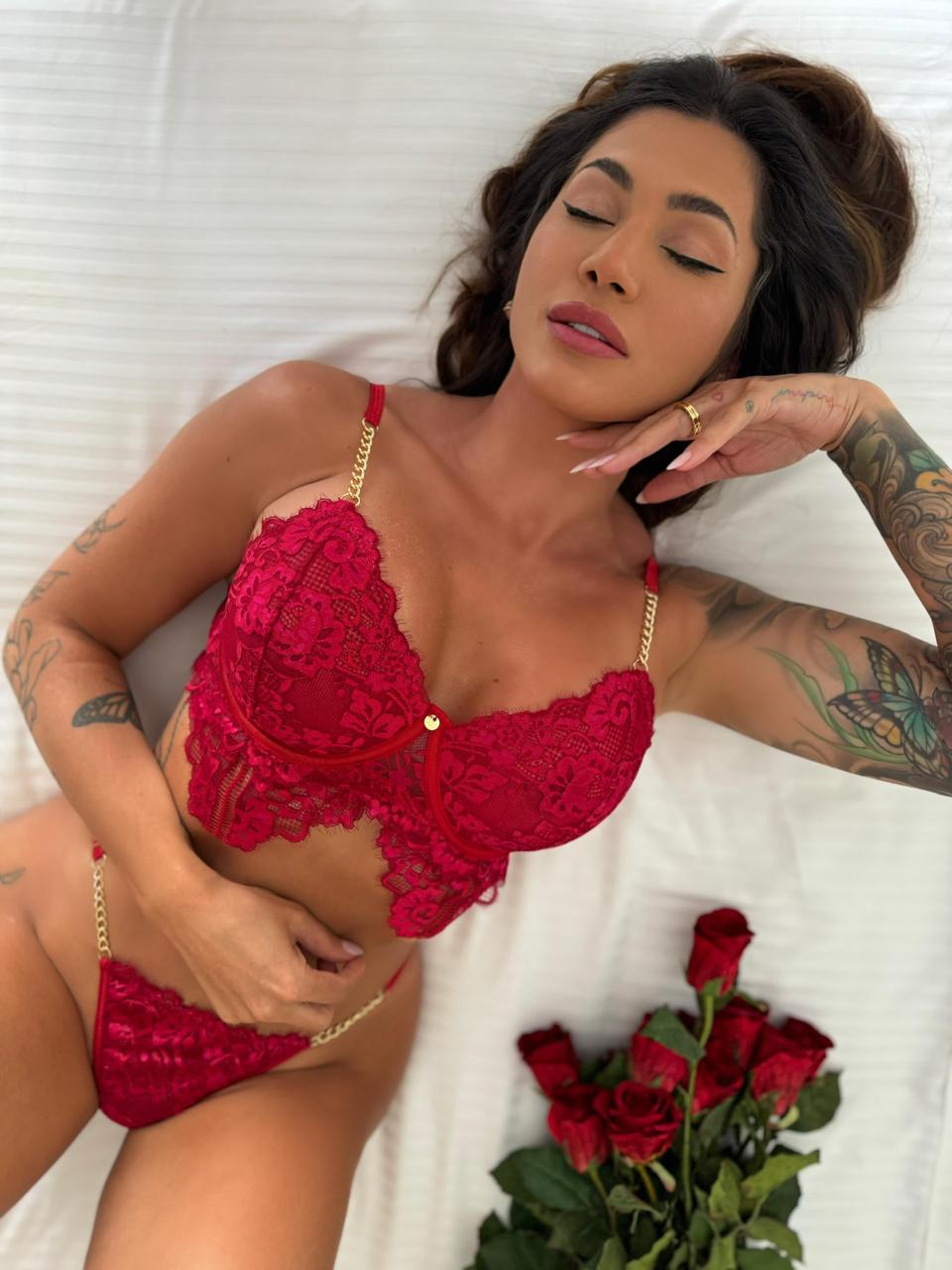 9a9e7afd-134d-44c8-b6e1-815f88dad8b2 CONJUNTO SENSUAL ADELE